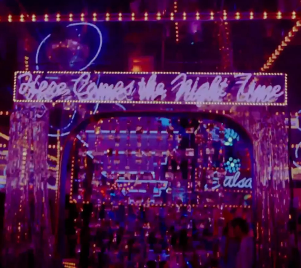 Arcade Fire – Here Comes The Night Time / We Exist / Normal Person