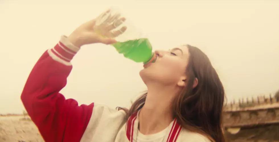 video: Weyes Blood – Generation Why