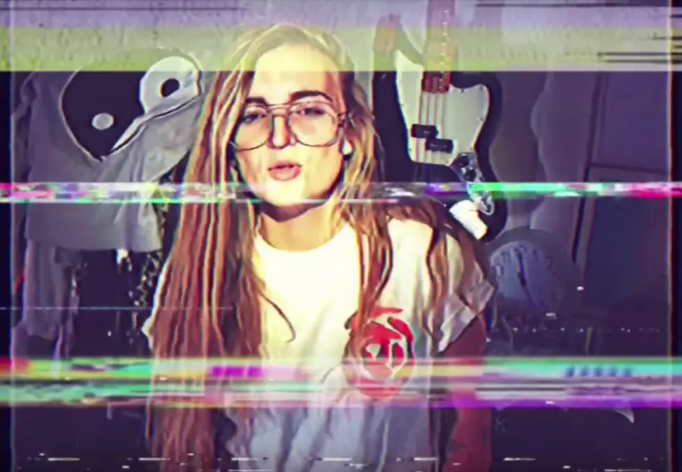 video: G Flip – About You