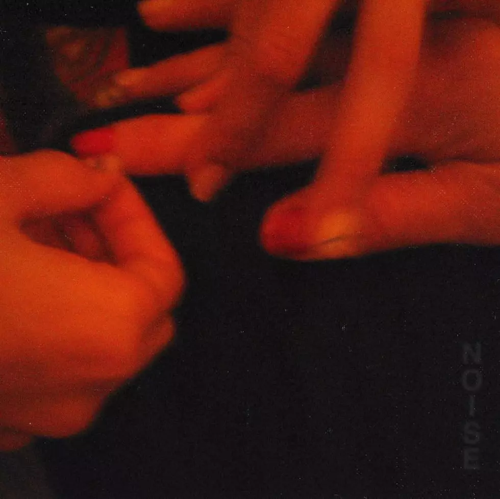 ZSELA – Noise