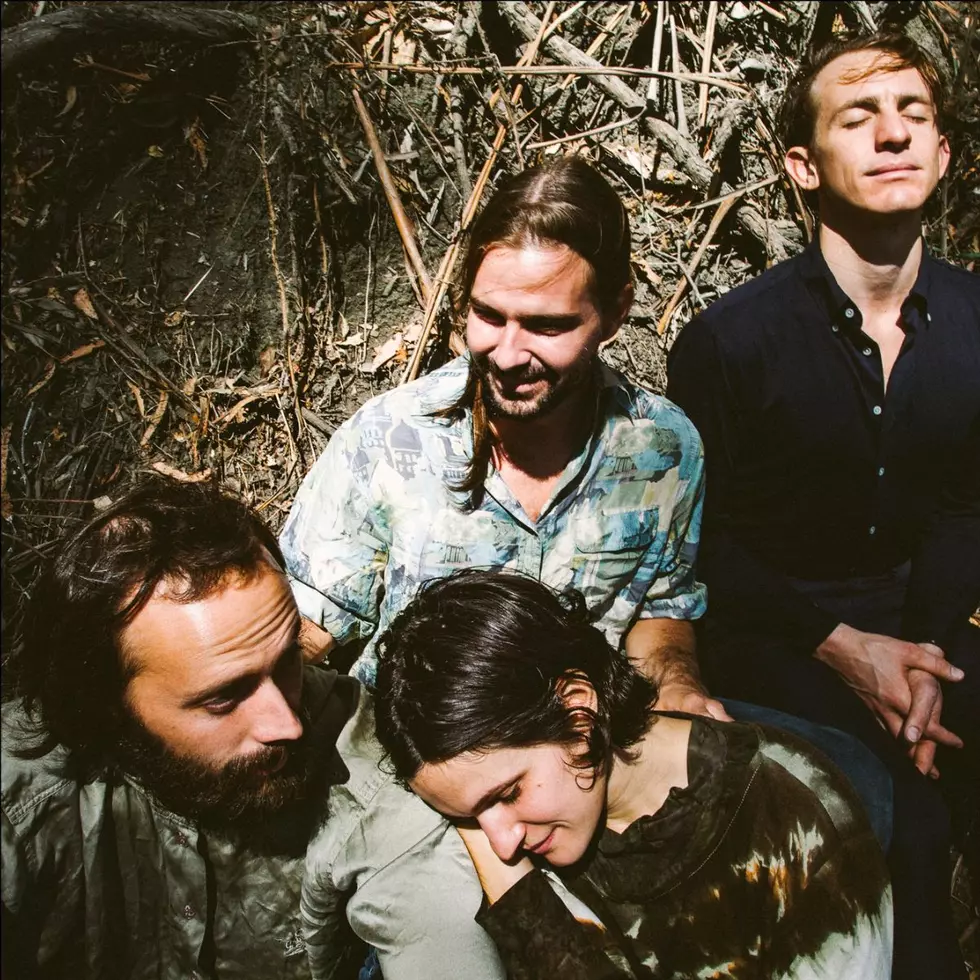 Big Thief share beautiful <i>Two Hands</i> outtake “Love in Mine”