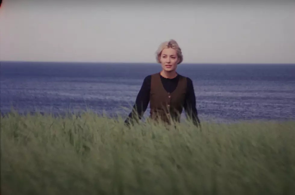 video: Men I Trust – Pierre