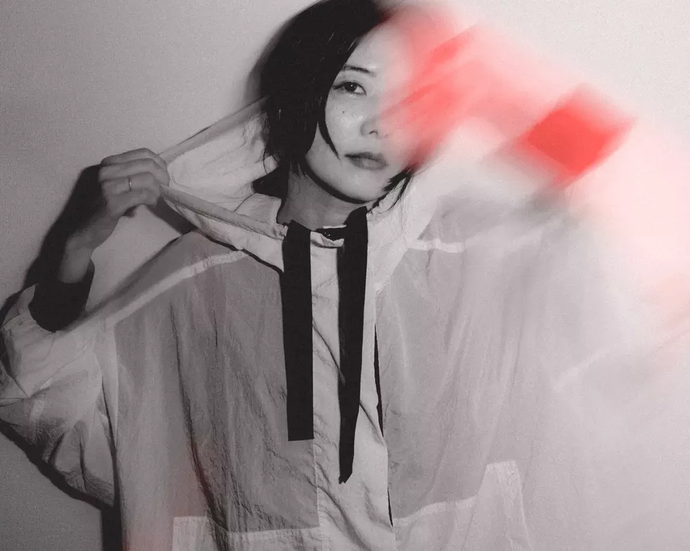 Cuushe – Hold Half